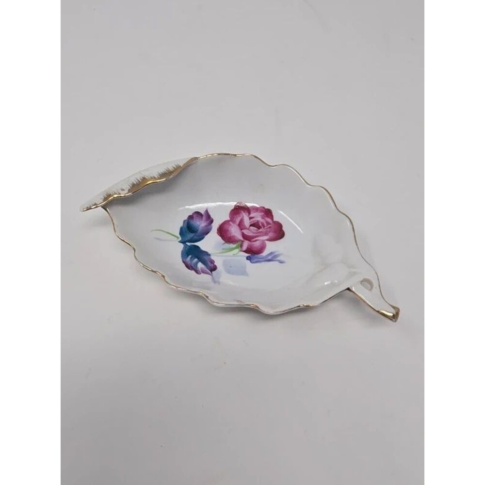 Vintage Hand-Painted Pico Japan Porcelain Leaf Dish – Pink Rose Accent